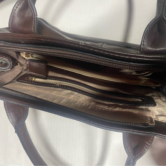 Brown Shoulder Bag - Picture 9 of 15